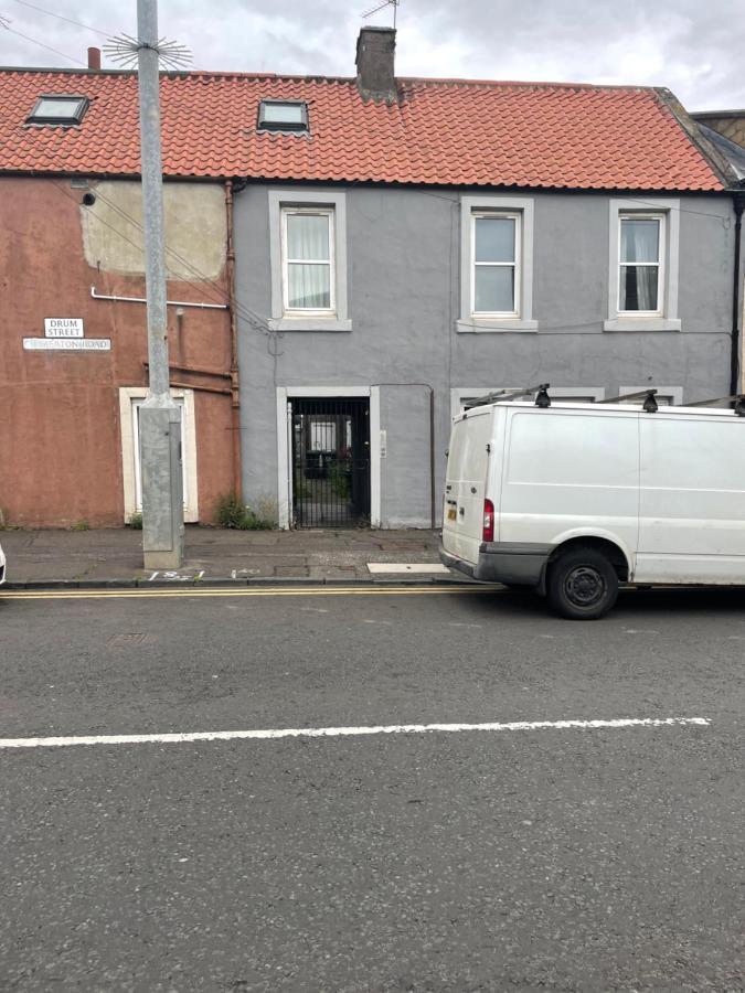 1 Bed Flat At Drum Street Edinburg Exteriör bild