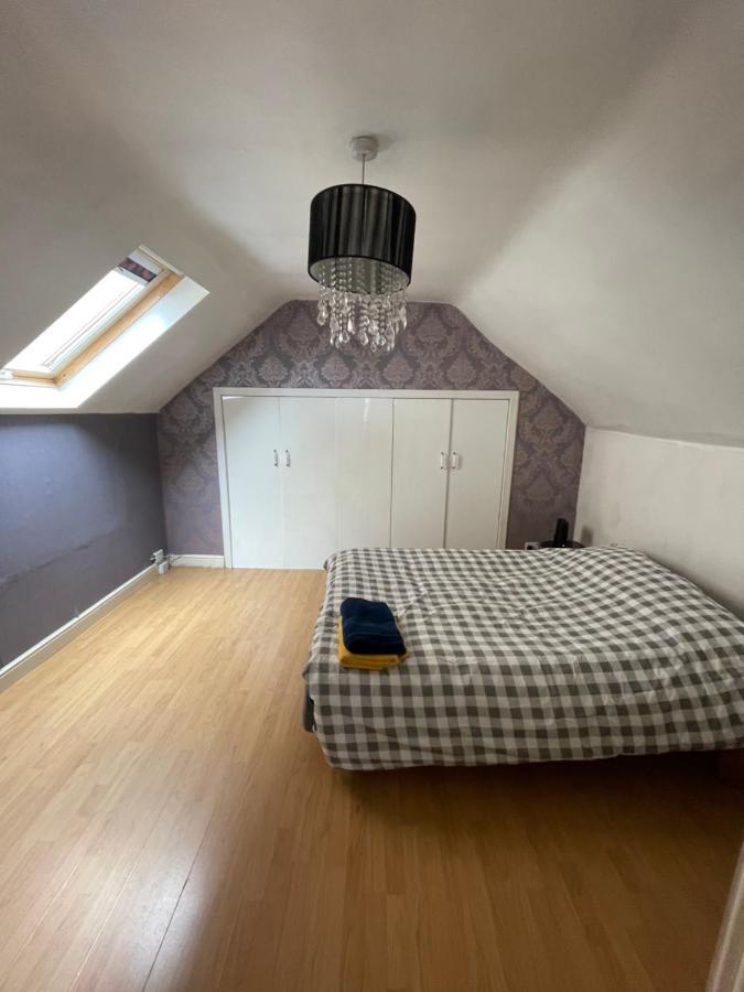 1 Bed Flat At Drum Street Edinburg Exteriör bild